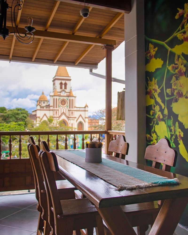 parque-orquideas-hotel (1).jpg